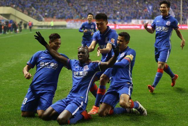 南宫电竞赛事-里程碑夜！上海申花战术微调；足总杯赛后刷纪录；悬念犹存；资深球员宣示担当的简单介绍